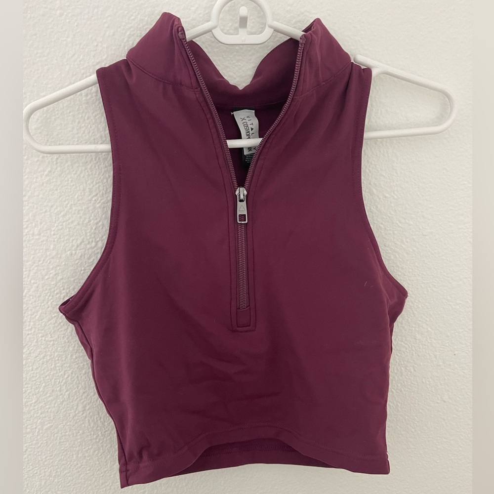 Vitality workout top